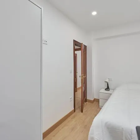 Reformado, Centrico , Wifi . Dr Magoo Daire *