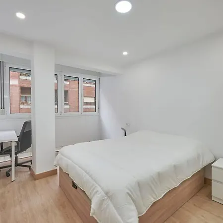 Daire Reformado, Centrico , Wifi . Dr Magoo *