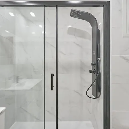 Daire Reformado, Centrico , Wifi . Dr Magoo Oviedo