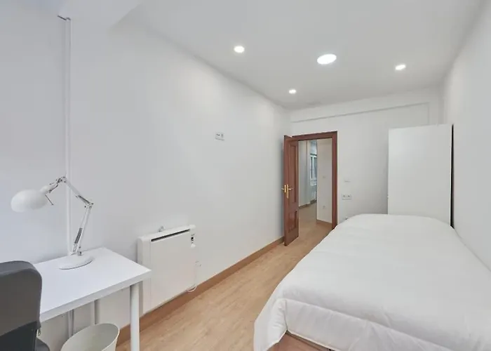 Reformado, Centrico , Wifi . Dr Magoo * Oviedo