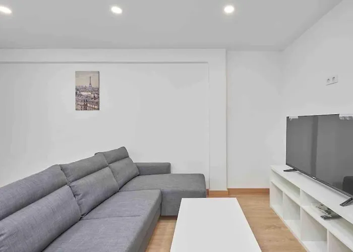 Apartment Reformado, Centrico , Wifi . Dr Magoo Oviedo