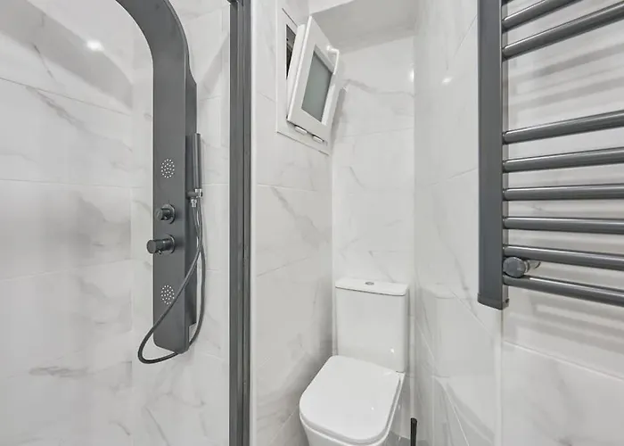 Reformado, Centrico , Wifi . Dr Magoo *