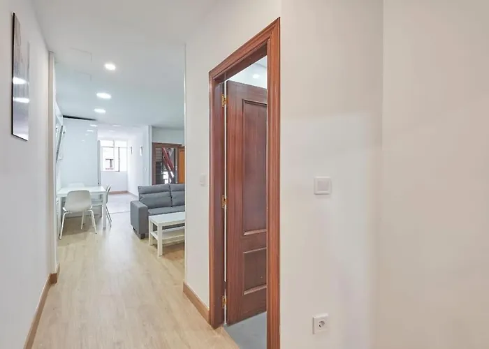 Apartment Reformado, Centrico , Wifi . Dr Magoo Oviedo