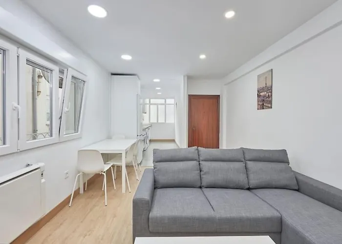 Reformado, Centrico , Wifi . Dr Magoo Apartment Oviedo